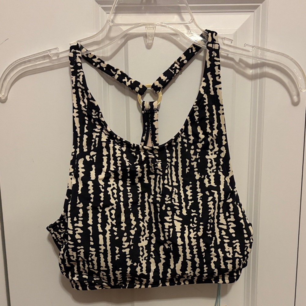 Kona Sol Women’s Medium Black and White Halter Bikini Top NWT